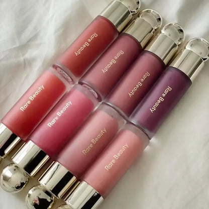 Nuovo Blush Multiuso Soft Matte Mashed Potatoes di Rare Beauty, Tinta Naturale per Guance a Lunga Durata, Impermeabile, Leggera e Liscia per il Trucco del Viso