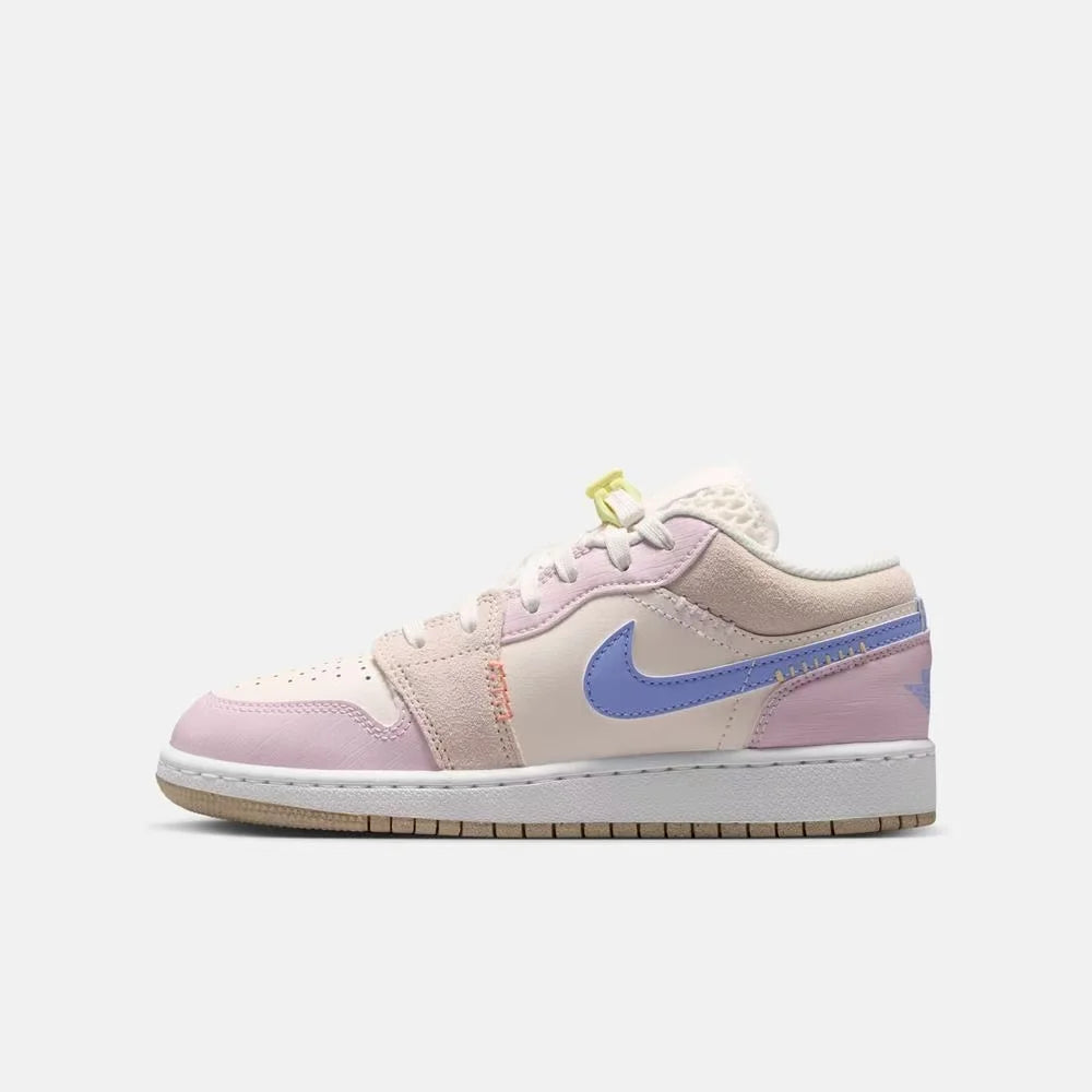 Sneakers Nike Jordan Air 1 Low, modello a blocchi di colore rosa e viola, stile macaron, IW2019-141.