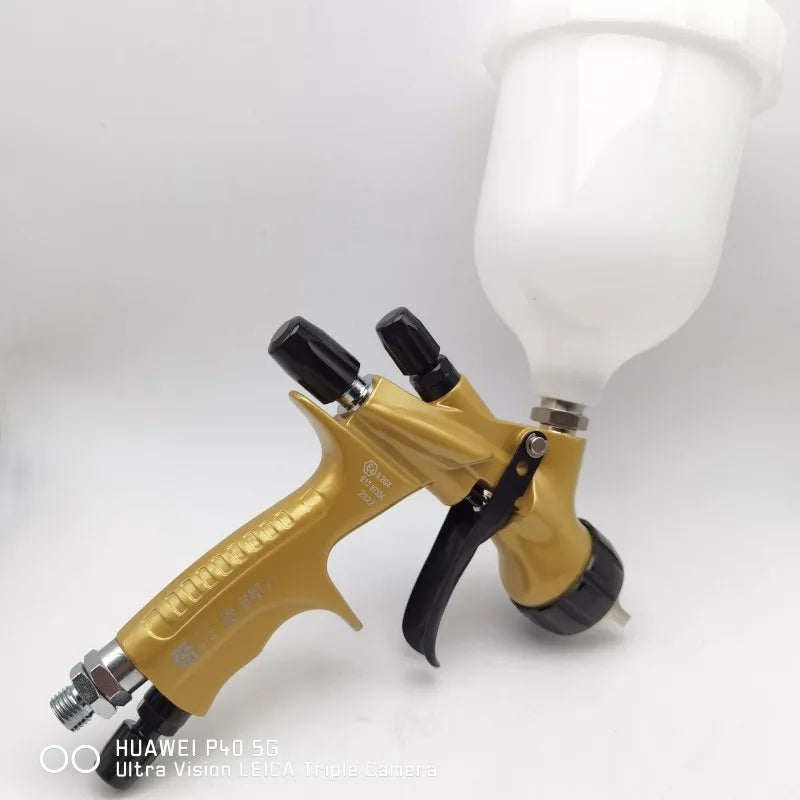 8800B Pistola a spruzzo 1.3/1.7/2.0mm Ugello in acciaio inossidabile Pistola a spruzzo ad aria Ad alta atomizzazione Strumenti di spruzzatura per auto professionali Aerografo