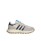 Scarpe da corsa casual Adidas, realizzate in tessuto traspirante, con suola spessa, modello «dad shoes» che slancia la figura, scarpe sportive unisex, modello JI2529.