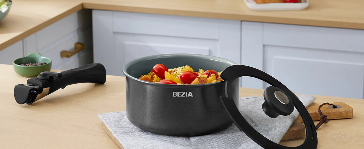 Pentole a induzione Bezia con rivestimento in ceramica sana, pentole e padelle antiaderenti Set 13 pezzi con manici staccabili