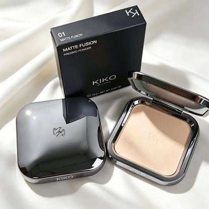Kiko Milano, lucidalabbra liquido 3D, finitura trasparente a specchio, nutriente, illumina, volumizza, lunga durata, cosmetici per il trucco delle labbra.