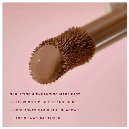 Rare Beauty Bronzer Liquido 3D per Contorno Viso, Ombretto Naso Naturale a Lunga Durata, Impermeabile, Illuminante, Effetto Specchio
