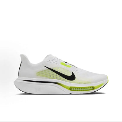 Nike Pegasus Plus 2, scarpe da corsa versatili, modello basso, da uomo, bianche, nere e gialle, IM2541-101.