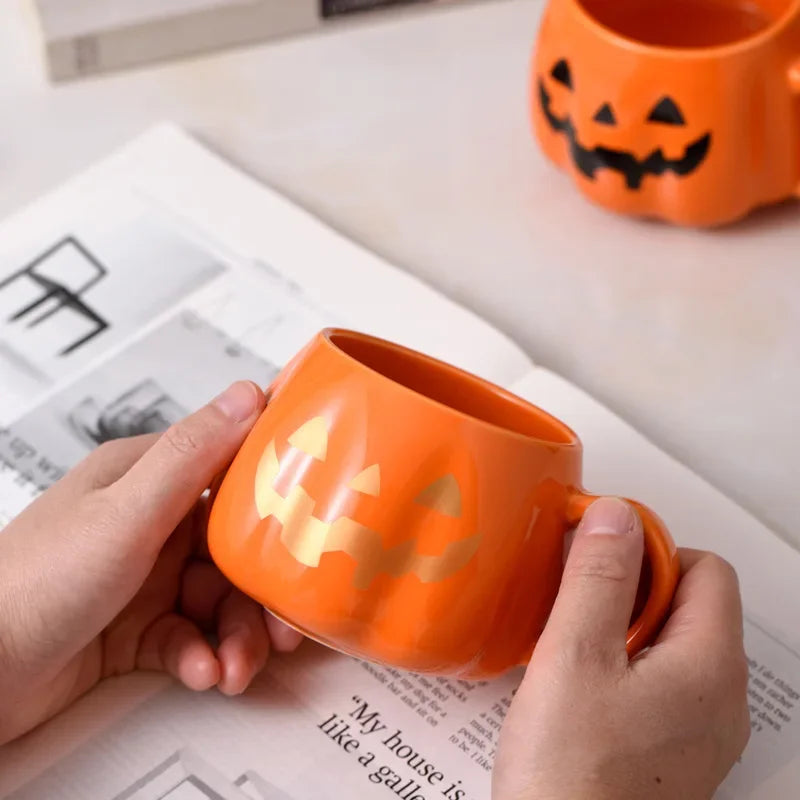 1pc 400ml Zucca di Halloween Tazza Decor Modello di Halloween Tazza di Ceramica Carino Zucca Tazza di Caffè di Compleanno Da Tavolo Drinkware Regali