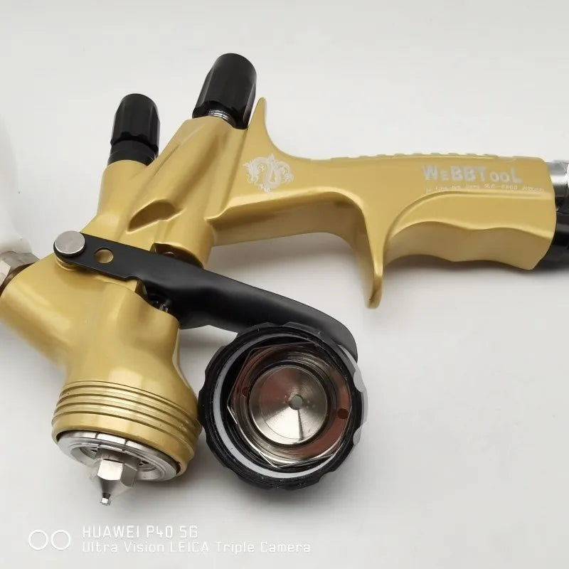 8800B Pistola a spruzzo 1.3/1.7/2.0mm Ugello in acciaio inossidabile Pistola a spruzzo ad aria Ad alta atomizzazione Strumenti di spruzzatura per auto professionali Aerografo