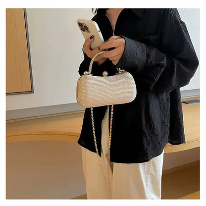 Borsa da sera da donna con perline da sposa Borsa da pranzo Borse a tracolla a catena Elegante pochette con strass Borsa da sera a forma di uovo