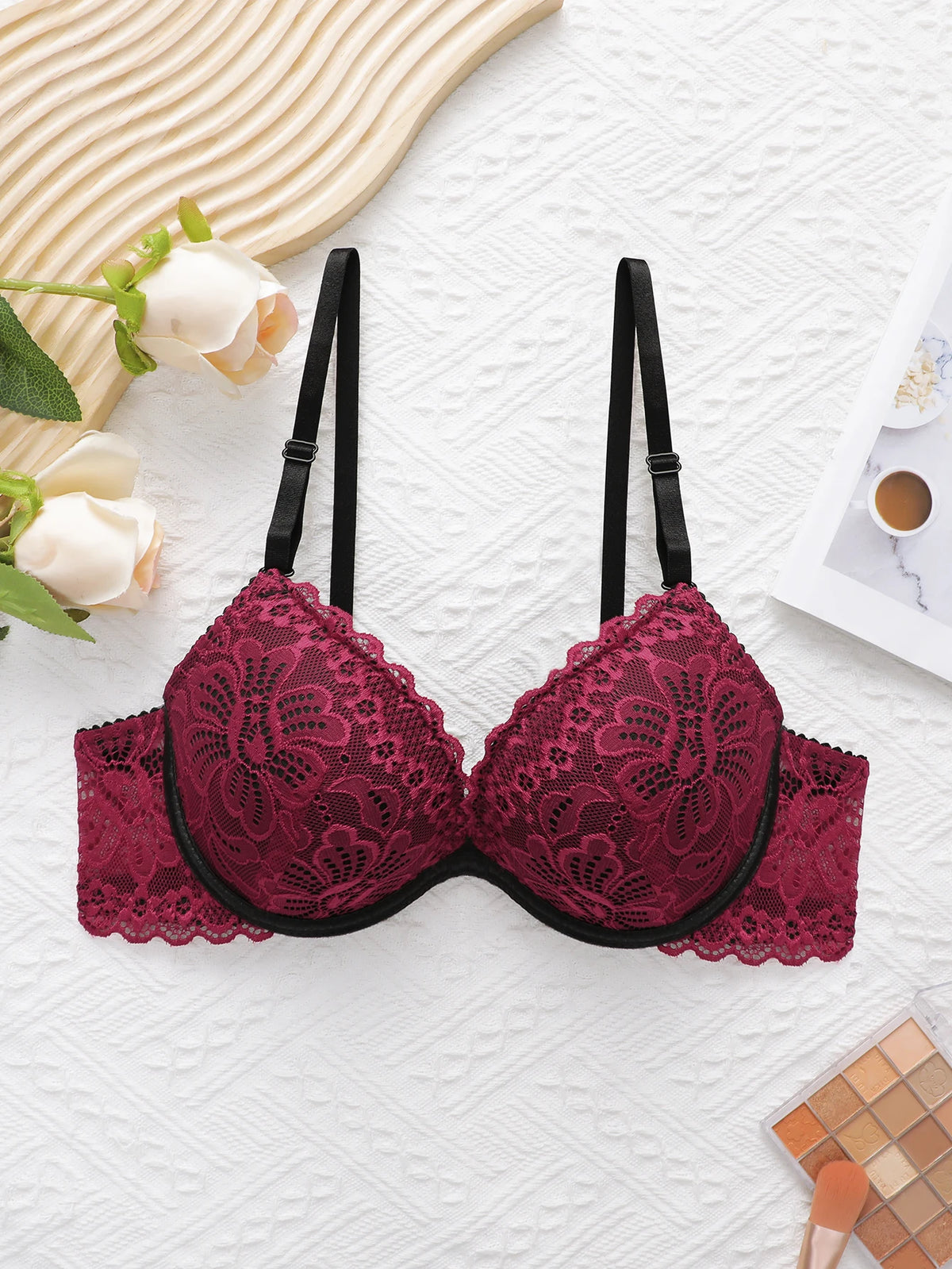 Capodanno Natale Biancheria intima da donna sexy in pizzo rosso di alta qualità Una lingerie push up Reggiseno a sette codici A3216