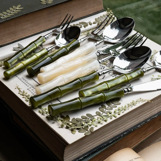 Set di Posate in Resina Stile Bambù, Acciaio Inossidabile 304, Posate Classiche, Opzioni da 1/3/4 Pezzi per Casa e Cucina