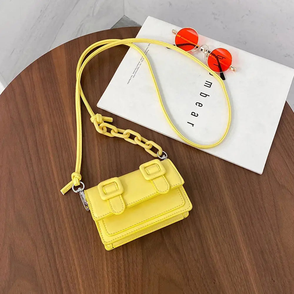 Mini borse a tracolla piccole per donna Borsa a catena per ragazza Borsa in pelle PU Borse a tracolla per ragazza da donna Designer 2022 Estate Giallo