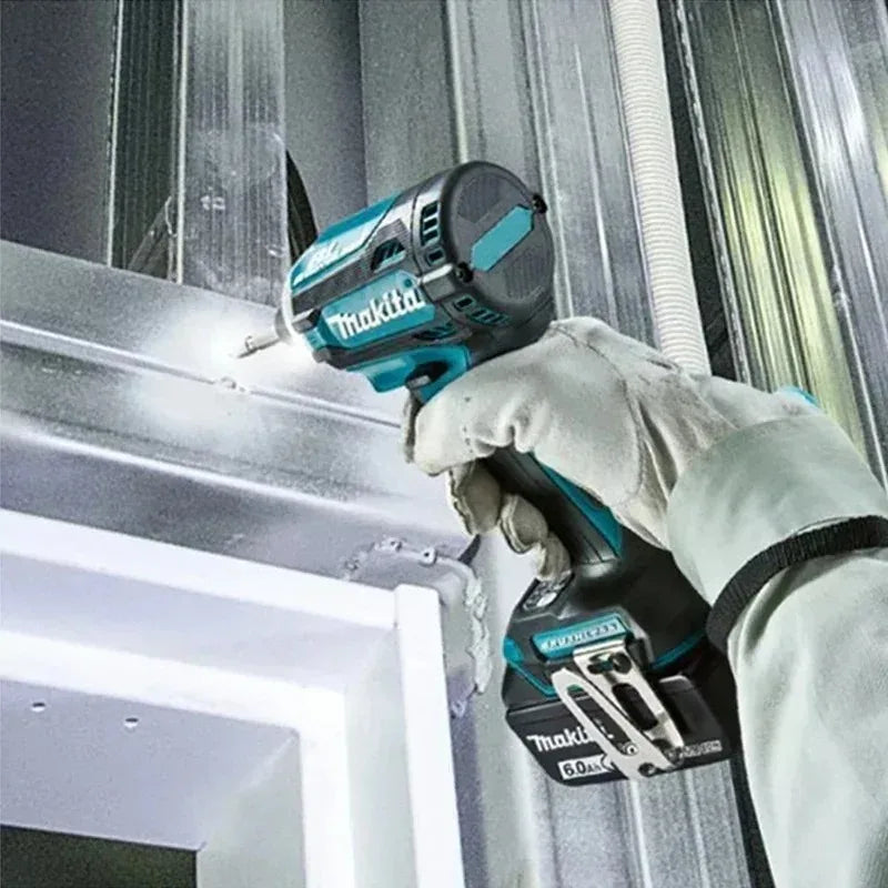 Makita DTD171 Avvitatore a Impulsi Brushless 18V, Ricaricabile, con Luce LED, Solo Corpo Macchina