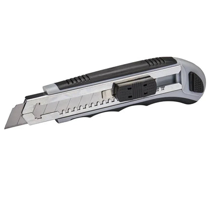 Coltello multiuso Makita con lame a scatto, caricamento facile, lame extra retrattili, impugnatura comoda in gomma, strumento manuale combinato completo