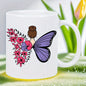 Tazza bianca in ceramica con farfalle e fiori - Perfetta per caffè mattutino, tè o cioccolata calda - Regalo unico per farfalla