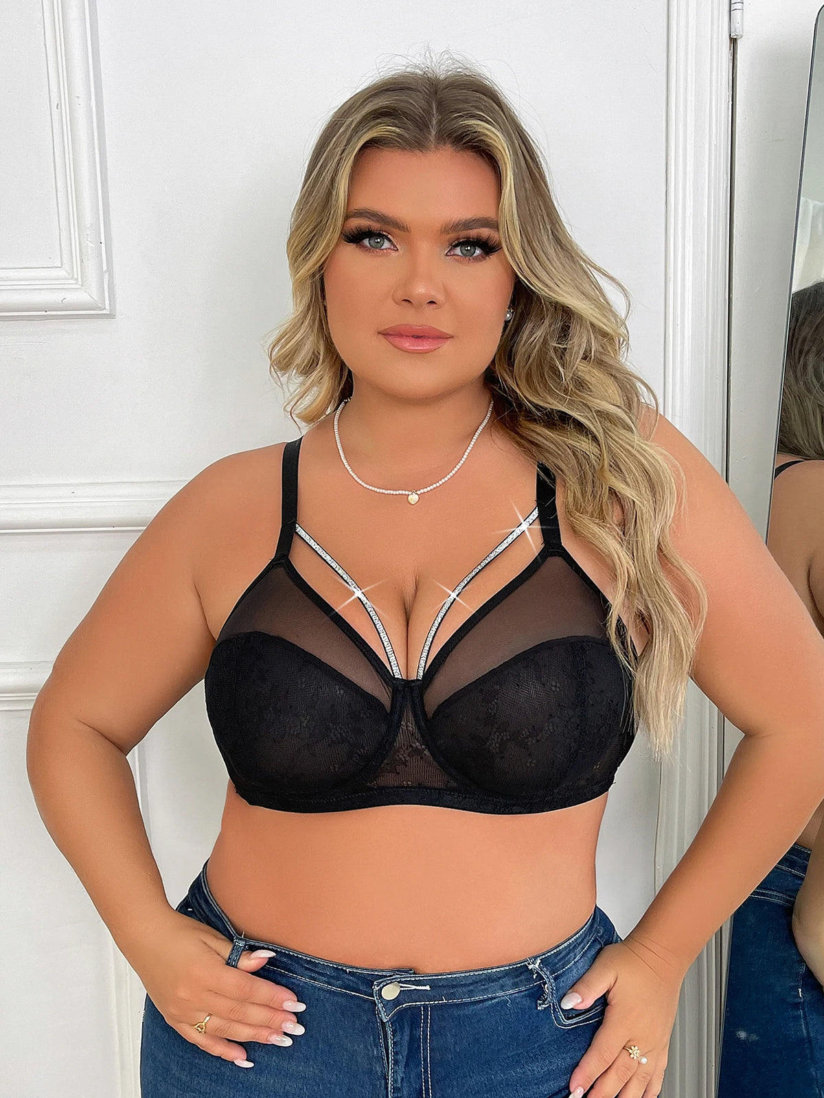 Intimo da donna taglie forti con mezza coppa pull up e design anti-cedimento in tinta unita adatto per donne grassocce XL-XXL HR2488