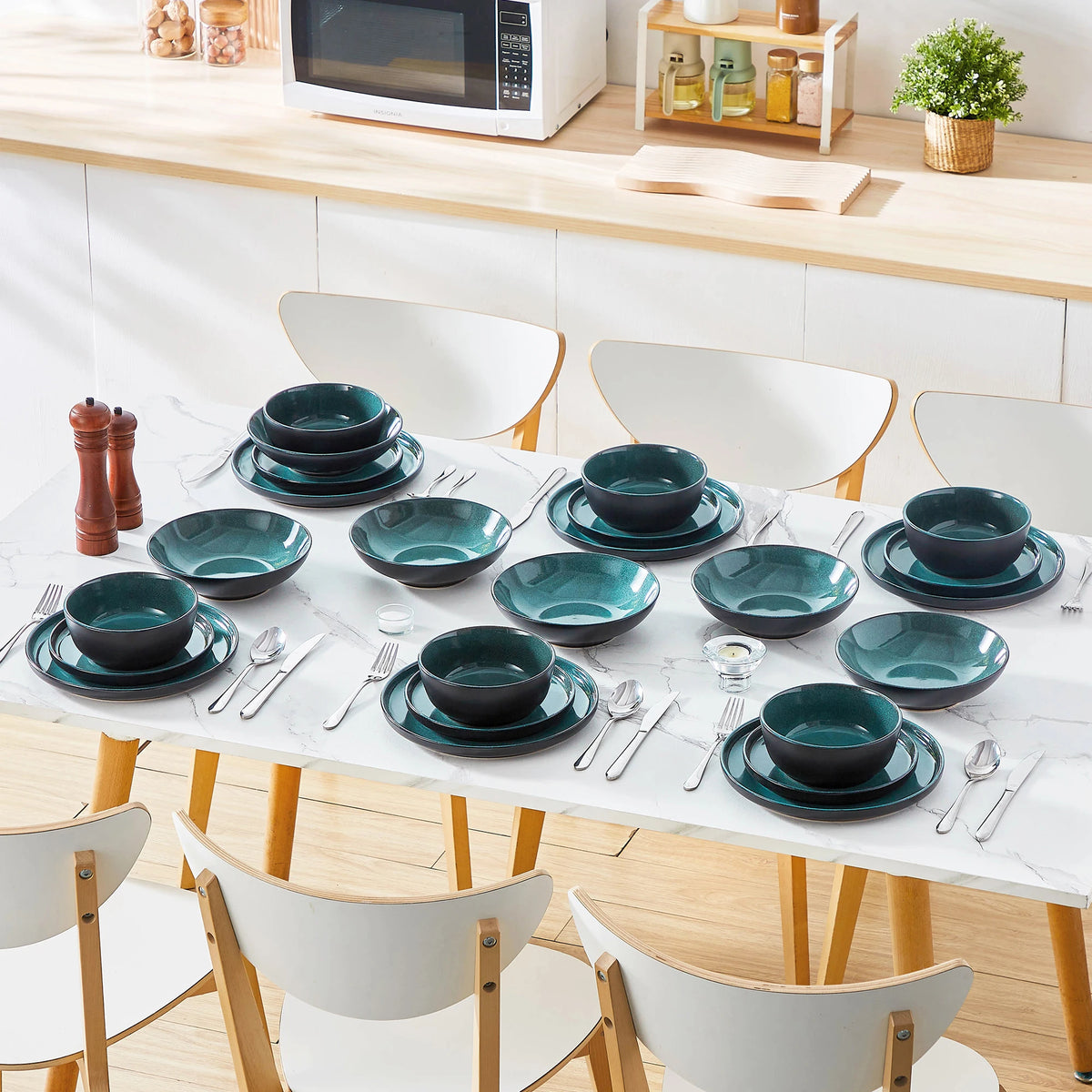 Set di piatti in ceramica PLAYB, 18/24 pezzi, con smalto reattivo, set di stoviglie in gres, comprensivo di 6 piatti da portata, 1 piatto da dessert e 1 ciotola per cereali.