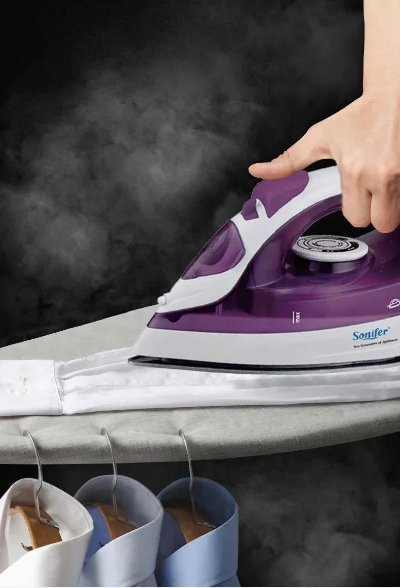 Ferro da stiro elettrico a vapore WETECH, serie W5801‑W5806, potenza massima 1200‑2200W, ideale per la stiratura dei capi, con funzione di autopulizia, controllo del vapore regolabile, piastra in acciaio/ceramica/antisciv