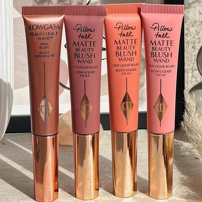 Charlotte Tilbury Highlight Spotlight Brightening Air Cushion Pen, Penna Illuminante in Polvere Cosmetica ad Alta Lucentezza, Blush Air Cushion Pen Star Makely
