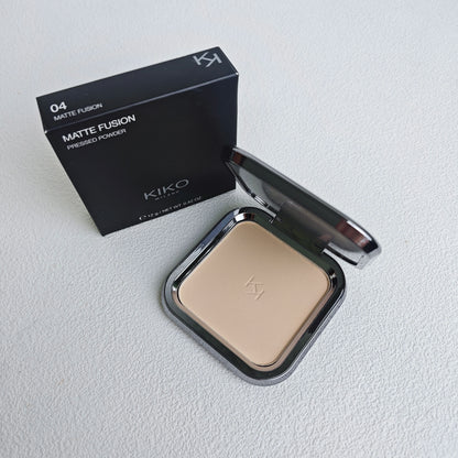 Kiko Milano, lucidalabbra liquido 3D, finitura trasparente a specchio, nutriente, illumina, volumizza, lunga durata, cosmetici per il trucco delle labbra.