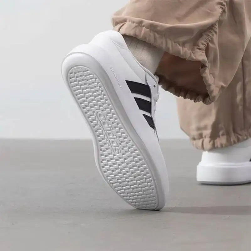 Adidas Classic Nuove Sneakers Stile Retrò alla Moda e Comode Scarpe Bianche per Uomo e Donna IH0856
