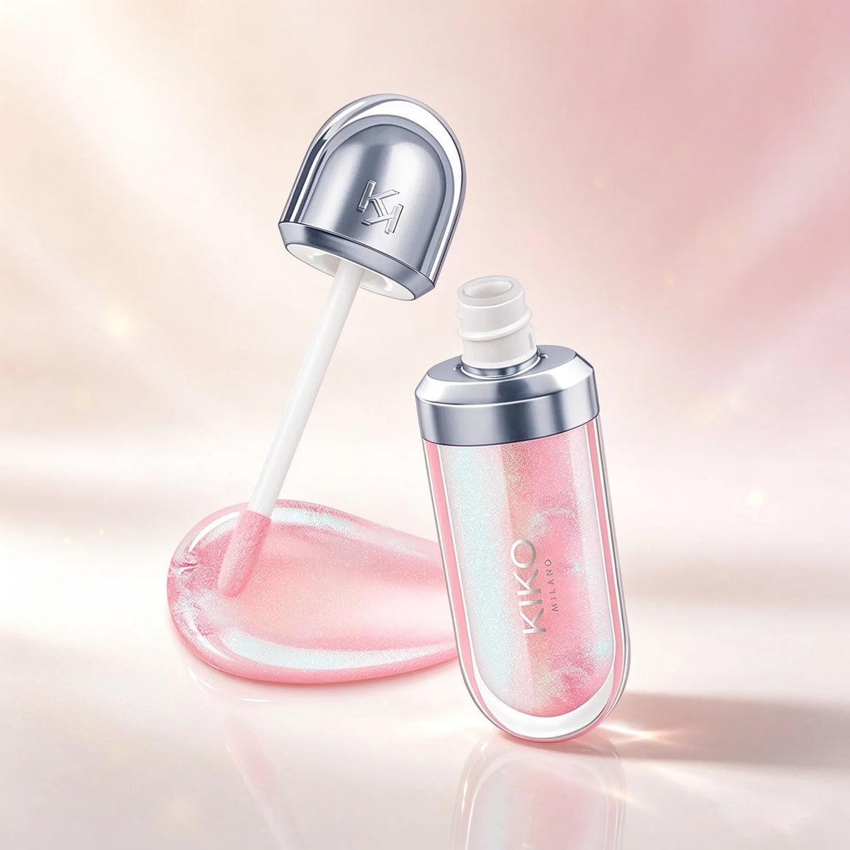 KIKO MILANO Nuovo Lucidalabbra Liquido Effetto Labbra Idratante 3D Trasparente ad Alta Lucentezza Lunga Durata con Texture Cremosa e Liscia