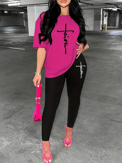 Completo sportivo da donna, taglie forti, con stampa astratta, maglietta a maniche lunghe e pantaloni comodi ed elasticizzati, ideale per l'attività fisica.