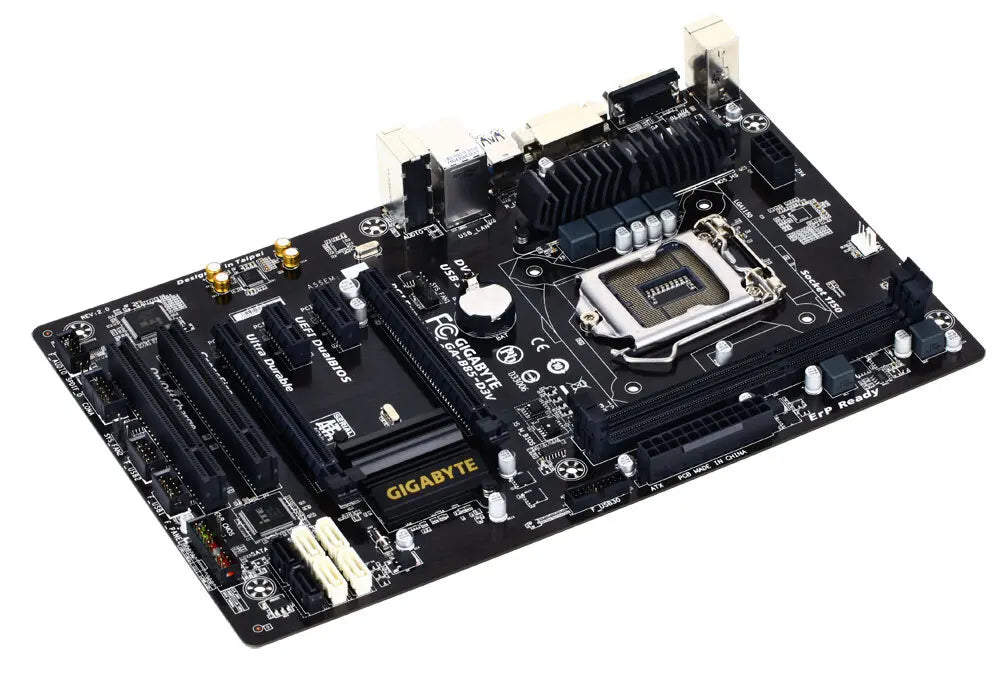 Scheda Madre GIGABYTE GA-B85-D3V 1150 DDR3 32GB Intel B85 Compatibile con CPU Core 4170 4370 4130 4770 4570 4590 4790 ATX