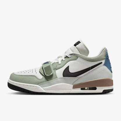 Sneakers Nike 3-in-1 in patchwork multicolore, modello retrò, bianche/grigie/verdi, con chiusura a velcro, scarpe casual alla moda HV5970-101