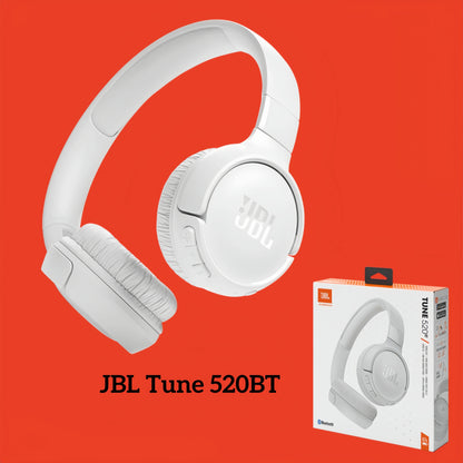 Cuffie wireless JBL Tune 520BT, modello on-ear, con Bluetooth 5.3, batteria da 57 ore, suono con bassi potenti, leggere, pieghevoli, connessione multipunto, ideali per l’uso quotidiano, in offerta.