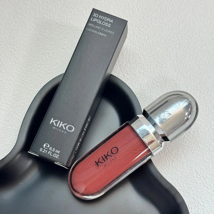 KIKO Milano Lip Gloss Kissable Effetto Idratante e Volumizzante Formula Nutriente Lucentezza Brillante Aspetto Naturale Non Appiccicoso Trucco per la Cura delle Labbra