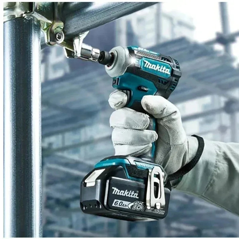 Makita DTD171 Avvitatore a Impulsi Brushless 18V, Ricaricabile, con Luce LED, Solo Corpo Macchina