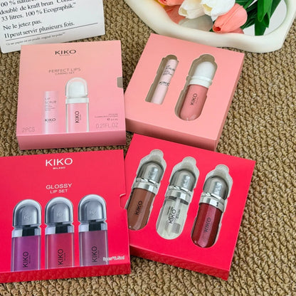 Set Duo per la Cura delle Labbra KIKO: Scrub Esfoliante e Lucidalabbra Volumizzante in Crema, Idratante, Riduce le Rughe Sottili delle Labbra, Labbra Secche e Screpolate, Confezione Regalo