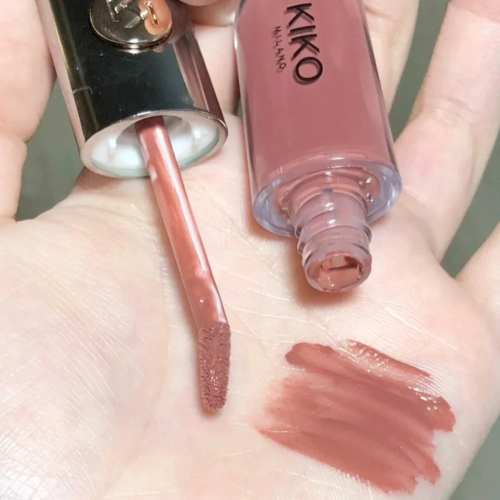 KIKO Matte Fusion Pressed Powder e Double Touch Lip Gloss 2 in 1 Set Trucco Viso e Labbra a Lunga Durata con Controllo dell'Olio, Specchio e Spugnetta