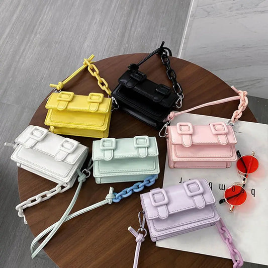 Mini borse a tracolla piccole per donna Borsa a catena per ragazza Borsa in pelle PU Borse a tracolla per ragazza da donna Designer 2022 Estate Giallo