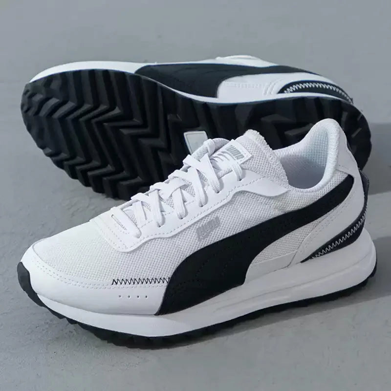 PUMA Sneakers Casual Retrò Bianche e Nere, Traspiranti, Leggere, Antiscivolo, Modello 397432-05