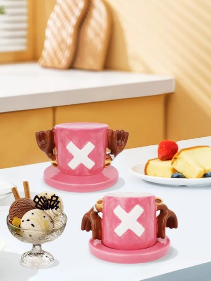 Tazza da caffè e piattino del fumetto Tazze d'acqua a forma di cappello creativo Cosplay Anime Chopper Ace Sabo Tazza in ceramica Piatto da dessert Regali