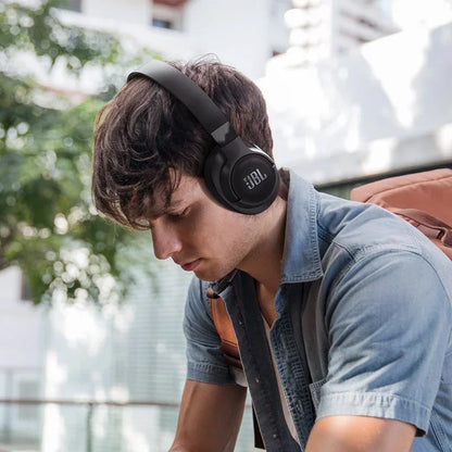 Cuffie wireless JBL Tune 760NC con tecnologia Bluetooth, cancellazione attiva del rumore, microfono integrato, ideali per il gaming.
