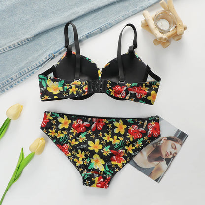 Set di biancheria intima sexy con fiori ricamati da donna con cerchio in acciaio raccolto push up comodo set di reggiseno aderente J0124