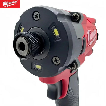 Avvitatore a impulsi senza spazzole Milwaukee M18 con attacco esagonale da 1/4", utensile elettrico compatto a batteria 18V ad alta coppia per il fissaggio di viti