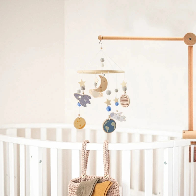 Carillon girevole per neonati Culla Imitazione Colore legno Appeso Sonaglio Bambino Lenitivo Giocattoli musicali 0-12 mesi Regalo per bambini