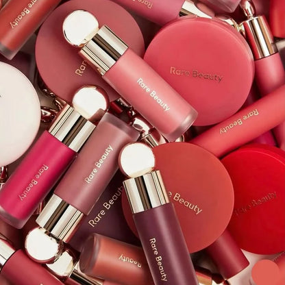Rare Beauty Makeup Blush Liquido Funzionale, Duraturo, Leggero, Facile da Applicare, Crema Blush Impermeabile, Alta Resa Cromatica, Tono della Pelle