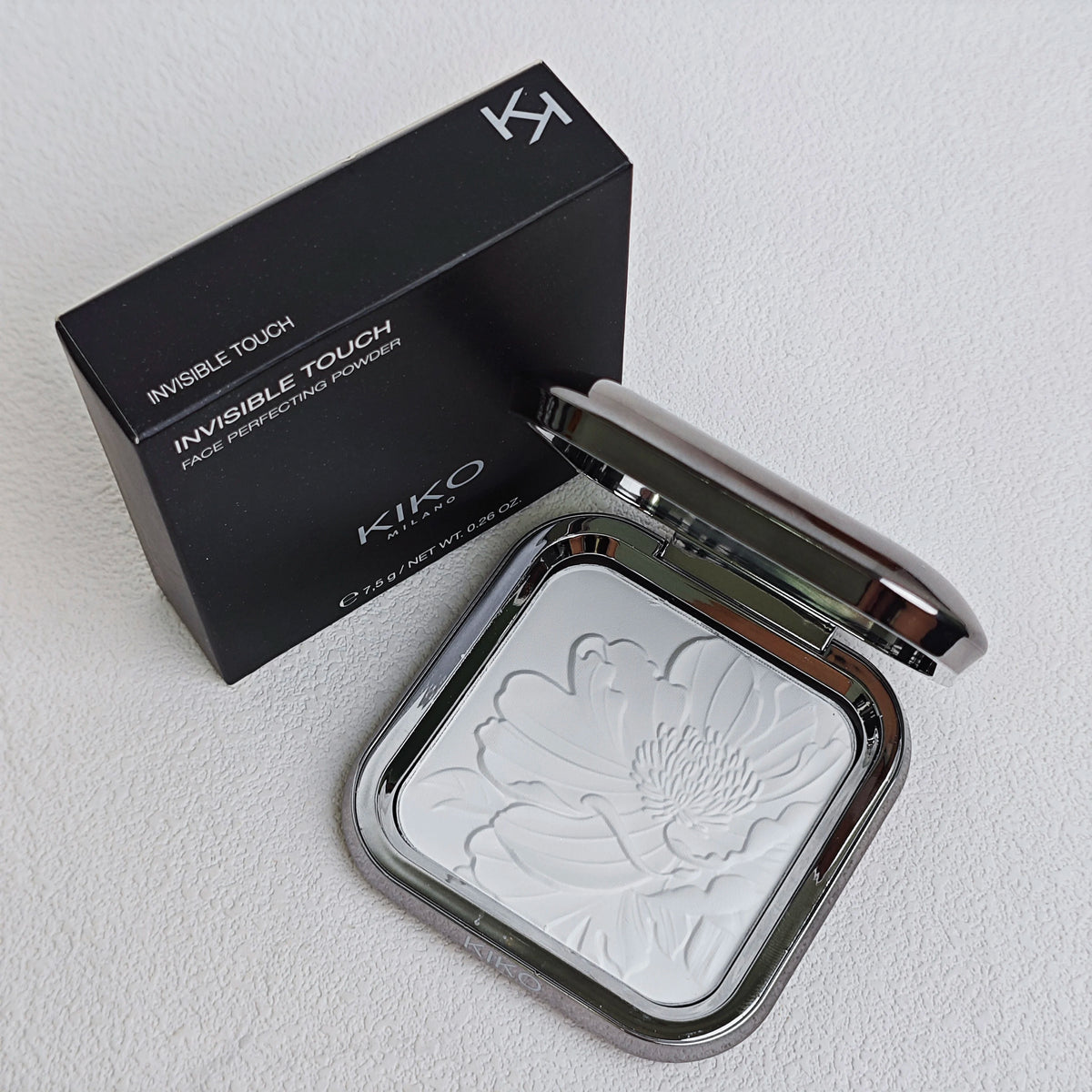 Kiko Milano, lucidalabbra liquido 3D, finitura trasparente a specchio, nutriente, illumina, volumizza, lunga durata, cosmetici per il trucco delle labbra.