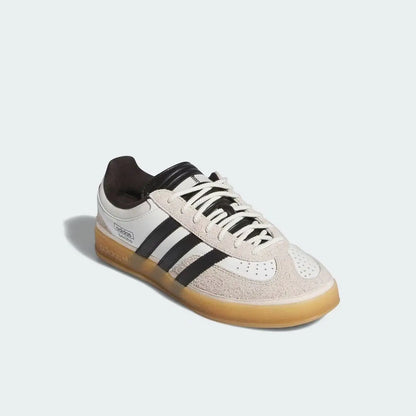 Scarpe da ginnastica adidas Originals in bianco sporco con tre strisce nere, suola in gomma, sneakers casual retrò IF9735