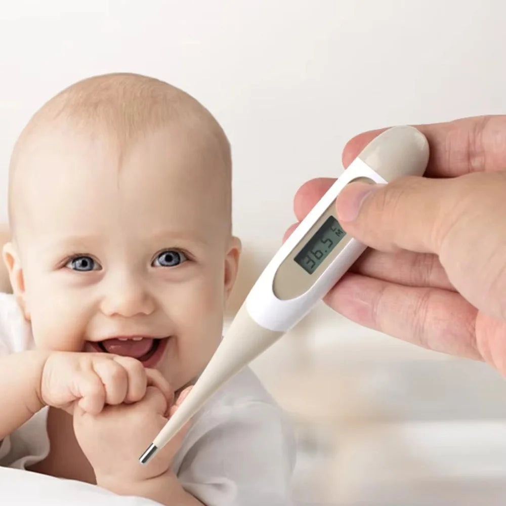 Kit per la Cura del Neonato 9 Pezzi con Tagliaunghie, Spazzola per Capelli, Pettine, Termometro, Set Essenziale per l'Igiene del Bambino, Kit da Viaggio