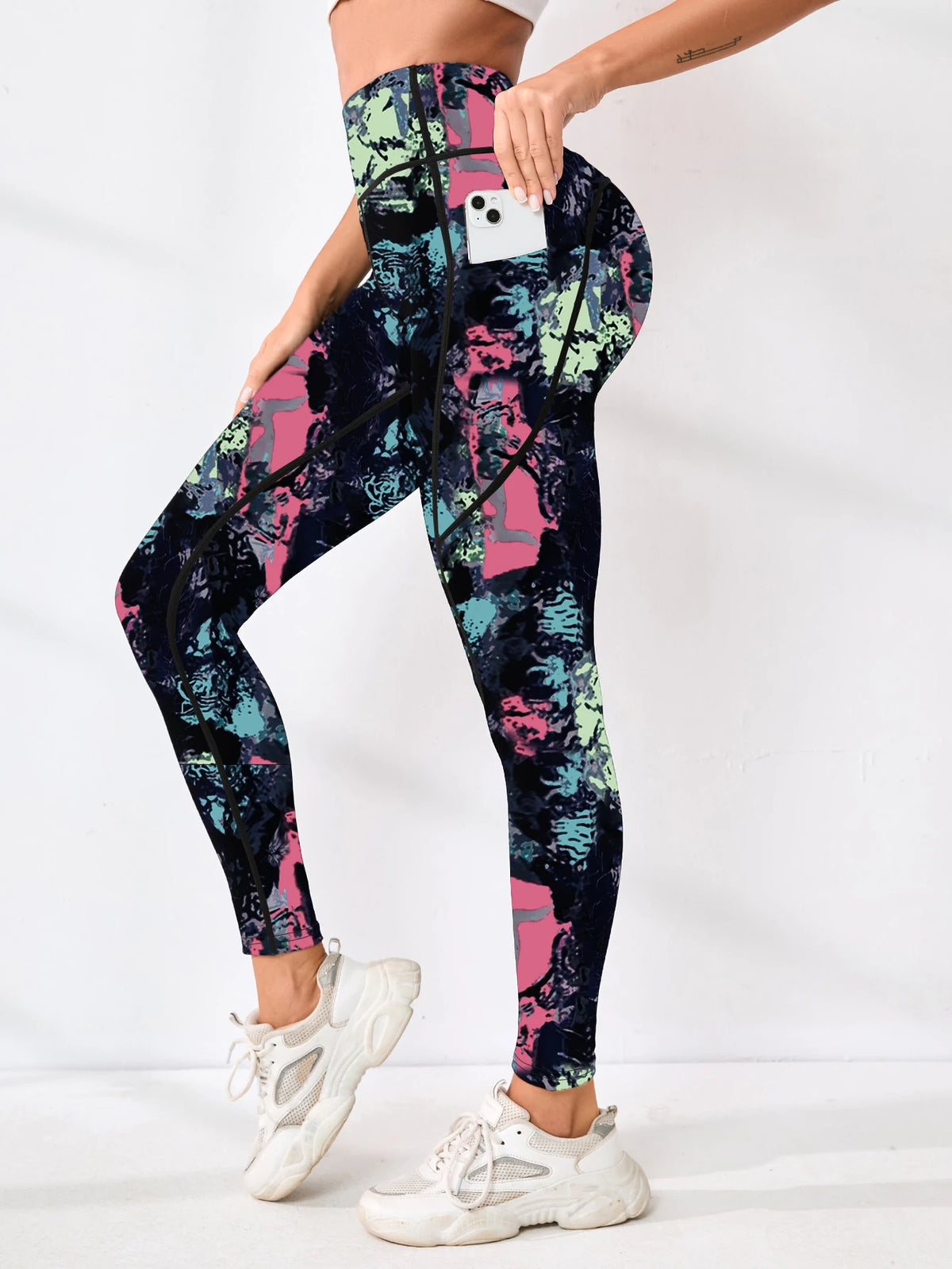 Pantaloni fitness da donna con tasca a vita alta stampati abbinati a pantaloni da yoga addominali attillati, adatti per correre, escursioni e sp