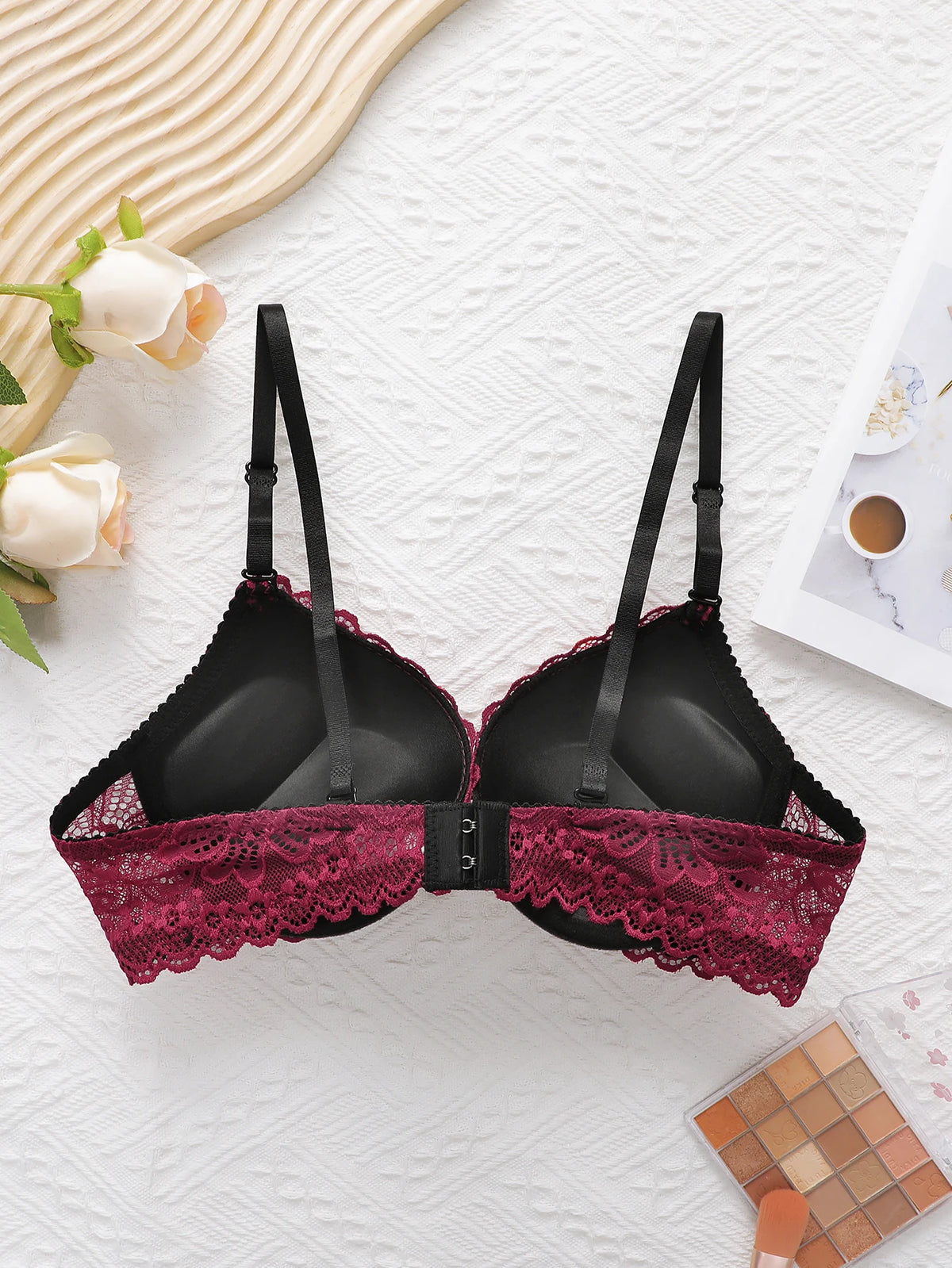 Capodanno Natale Biancheria intima da donna sexy in pizzo rosso di alta qualità Una lingerie push up Reggiseno a sette codici A3216