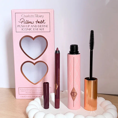 Charlotte, lucidalabbra al gusto di frutta, blush in polvere colorata, stick, tubetto rosa e oro, rossetto facile da applicare, Tilbury Cosmetics.
