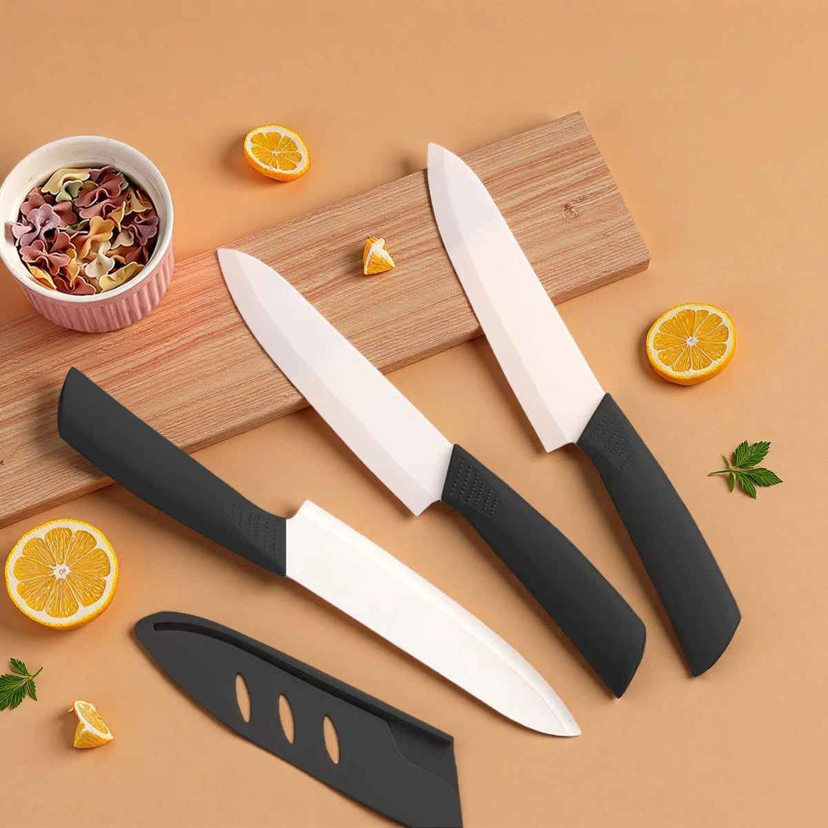 Coltello in ceramica da 3/4/5 pollici resistente all'ossidazione e senza ruggine, con custodia, portatile, per la preparazione di alimenti per neonati e bambini.