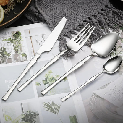 Set di posate da 24 pezzi in acciaio inox, coltelli, forchette, cucchiaini da caffè, stoviglie lavabili in lavastoviglie.