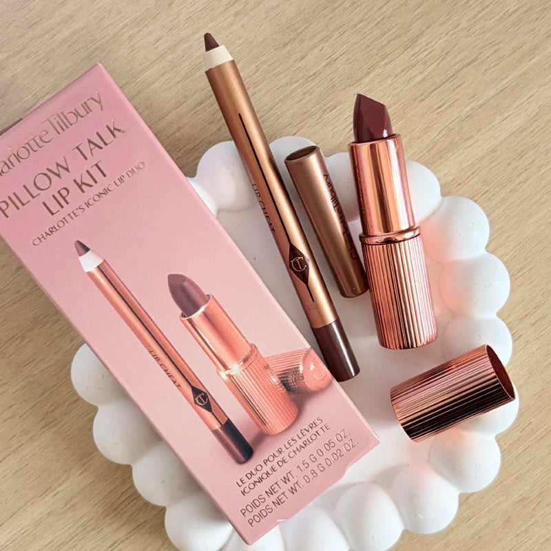 Nuovo set di rossetto e eyeliner Hot Charlotte 4 colori 5,5ml + blush in stick colorato in polvere acquosa Tilbury Cosmetics