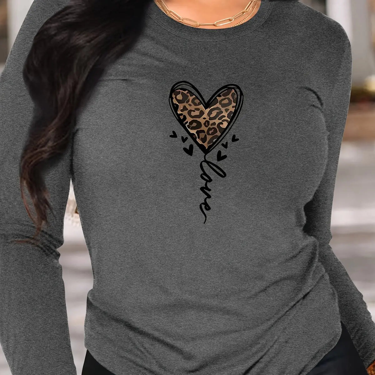 Abbigliamento primaverile e autunnale da donna in cotone 100 T-shirt stampata con cuore colorato Manica lunga Girocollo Top casual